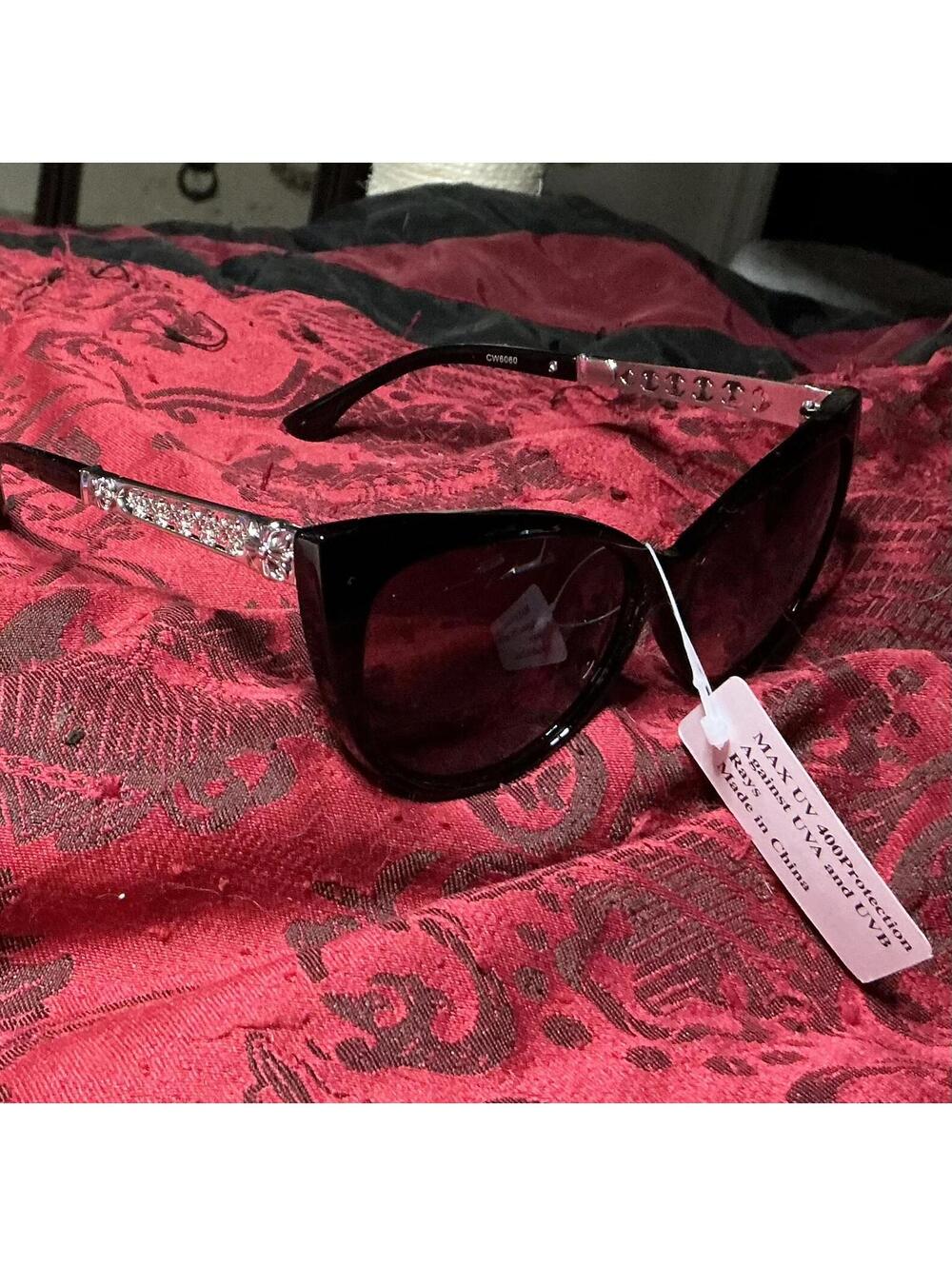 Interest Sunglasses